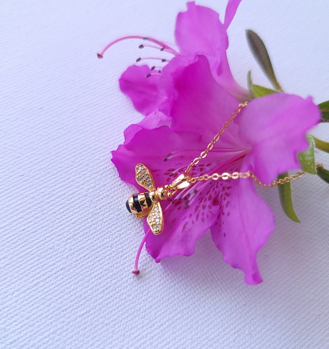 BeeLoved Necklace
