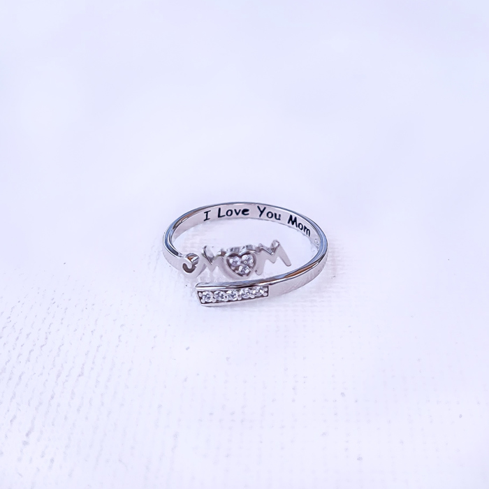 "I Love You Mom" Ring