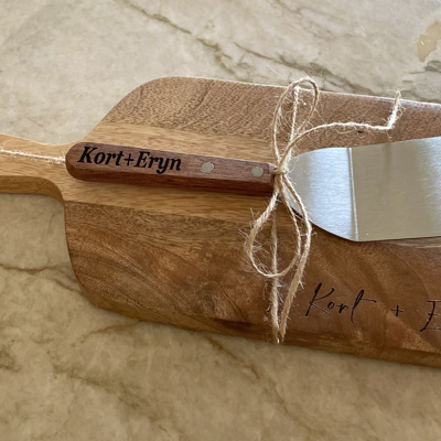 Custom Cutting Board with small Spatula