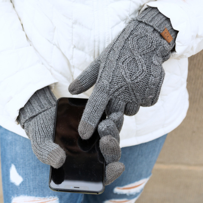 C.C� Cable Knit Lined Gloves