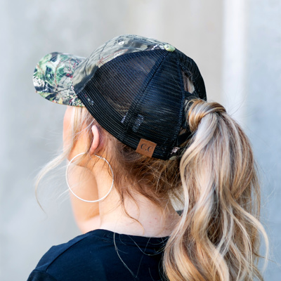 C.C� Mossy Oak Criss-Cross Pony Cap Hat