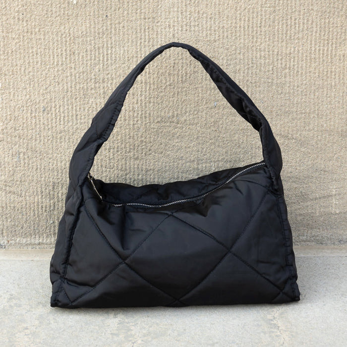 Harper Quilted Shoulder Handbag