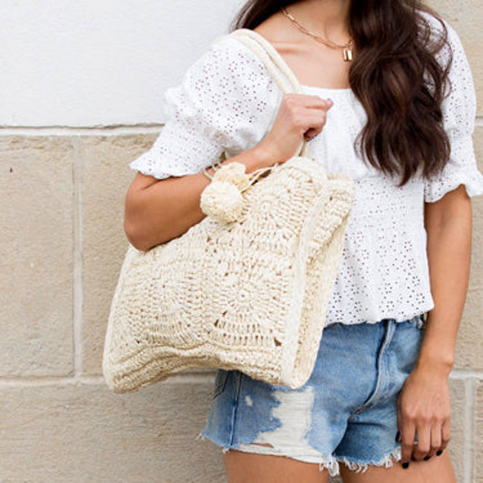 Straw Traveler Tote