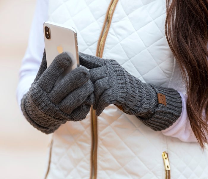 C.C� Knit Touch Gloves