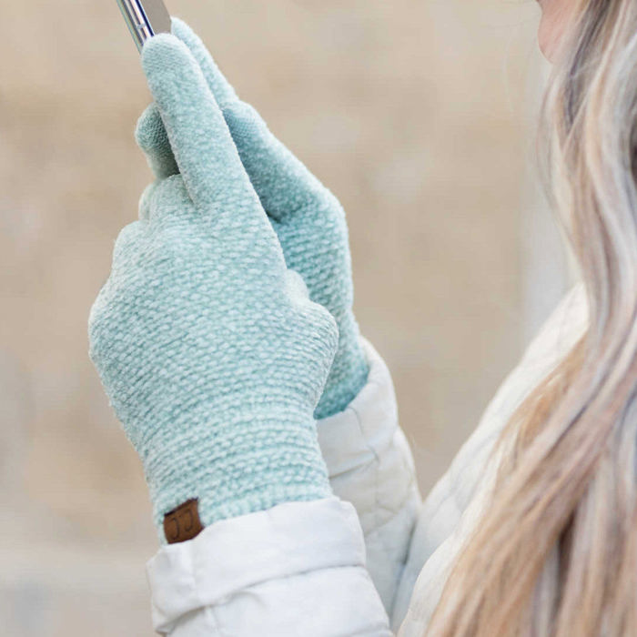 C.C� Chenille Touch Gloves