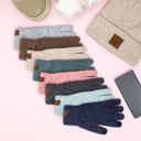  C.C� Heather Gloves