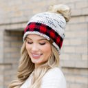  C.C� Buffalo Knit Pom Beanie Hat