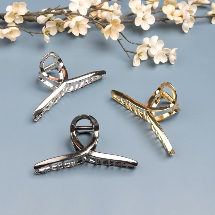 Metallic Loop Hair Claw