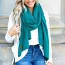  C.C� Draped Scarves