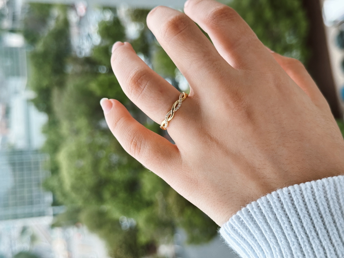 Sterling Silver Moissanite Pave Twisted Eternity Band