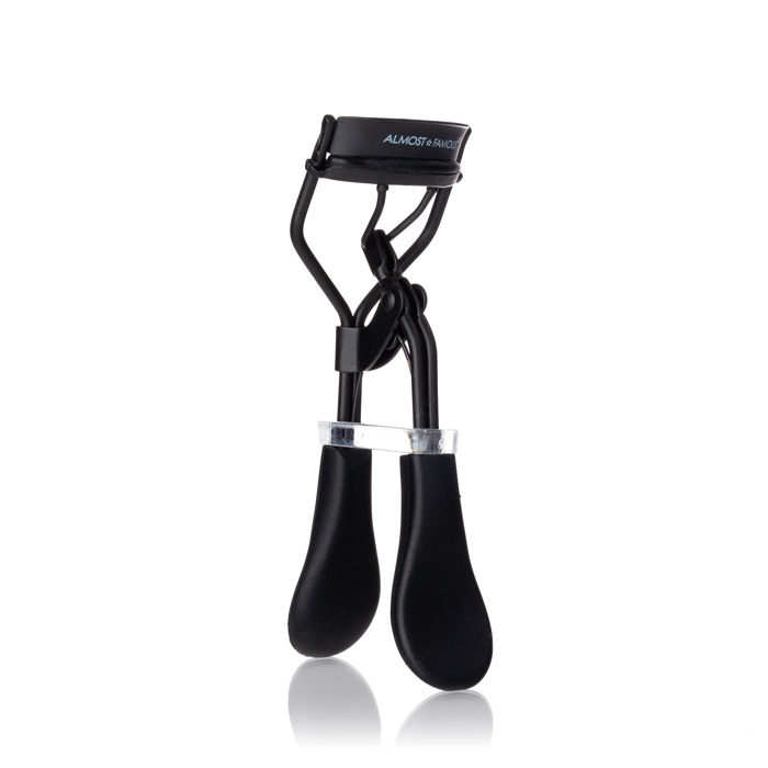 ALMOST FAMOUS - Chrome 'No Pinch' Eyelash Curler