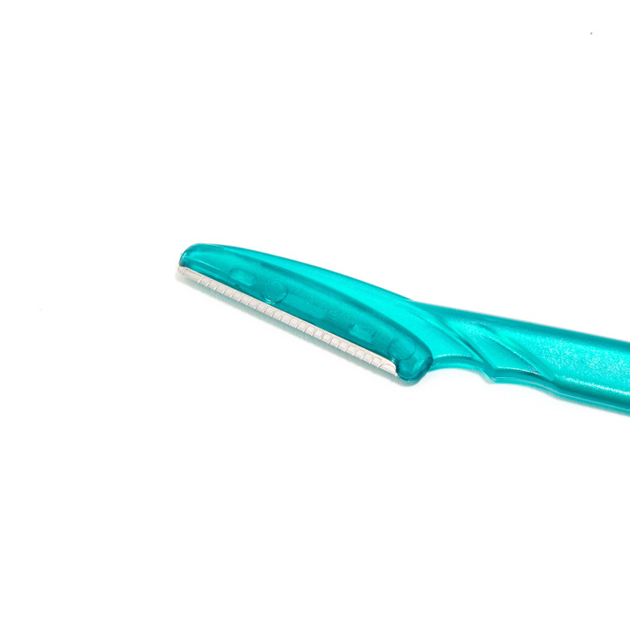 ALMOST FAMOUS 6-Pack Dermaplaning Razors Set - Green