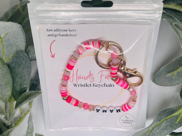 Mama Heart Heishi Bead Keychain - Thoughtful Gift For Mom