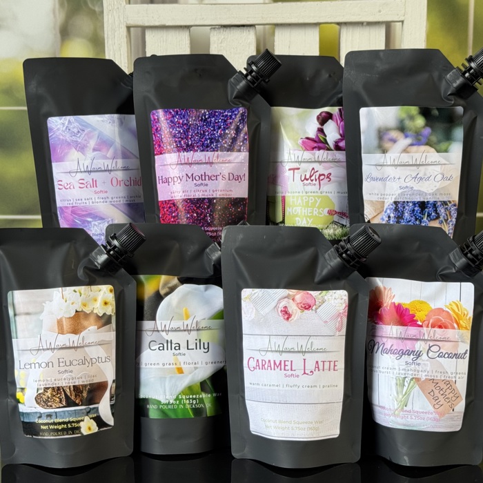 Lavender + Aged Oak Softie | Mother's Day | Squeeze Wax Melt | Squeeze Candle