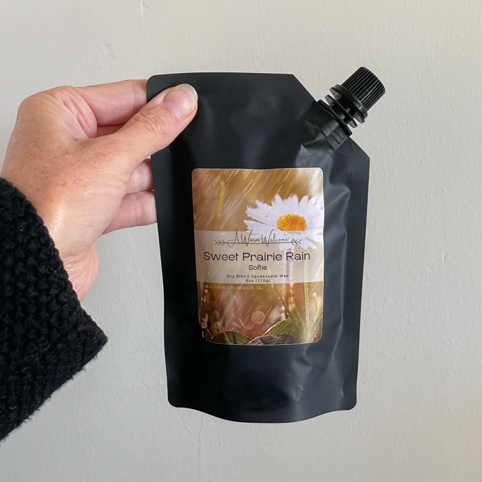 Sweet Prairie Rain Softie | Spring Squeeze Wax Melt | Home Fragrance | Squeeze Candle