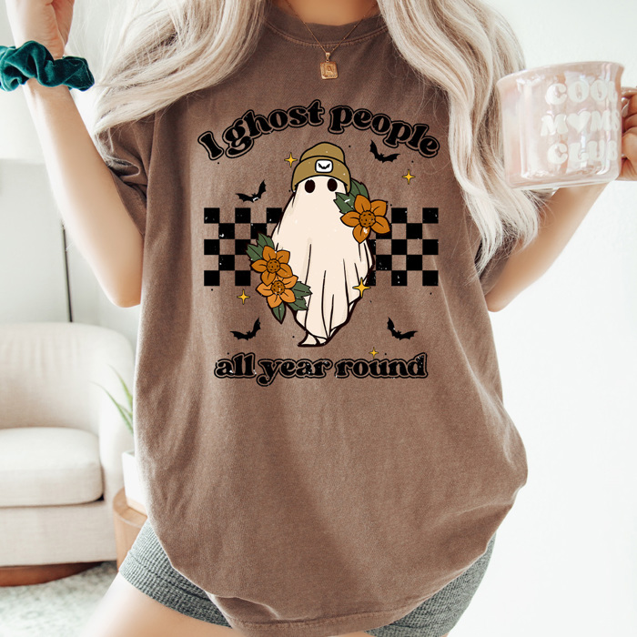 I Ghost People All Year Round Comfot Colors Tee, Halloween Ghost Graphic Tee, Fall Trendy Ghost Printed Tee