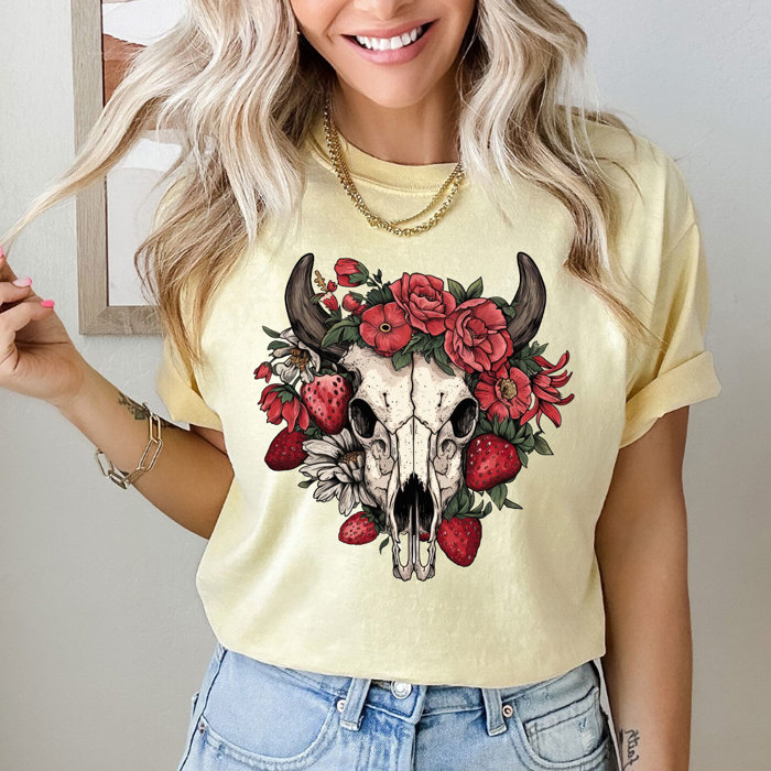 Western Strawberry Skull Comfort Colors Tee, Strawberry Graphic Tee, Cowgirl Shirt 