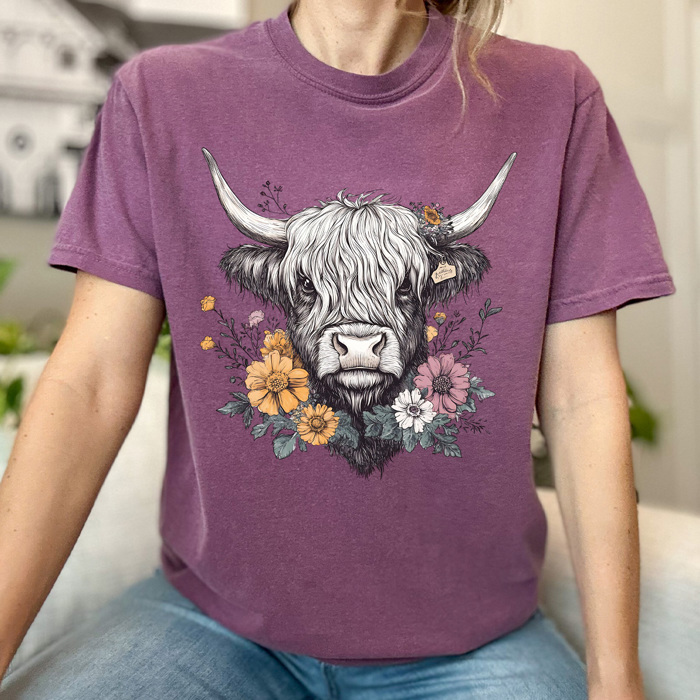 Floral Highland Cow Comfort Colors Tee, Western Flower Cow Printed Tee, Cowgirl Shirt 
