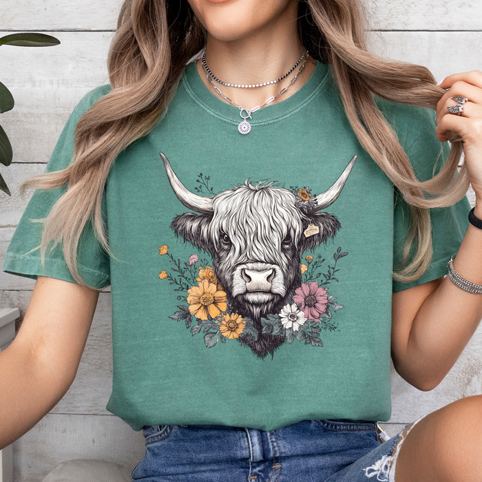Floral Highland Cow Comfort Colors Tee, Western Flower Cow Printed Tee, Cowgirl Shirt 