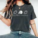  Tis The Season Football Graphic Tee, Football Season Shirt, Football Game Day Comfort Colors Tee