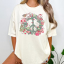  Christmas Retro Peace Graphic Tee, Cute Christmas Shirt, Holiday Graphic Tee