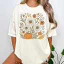 XL Ivory Trendy Fall Flowers Graphic Tee, Cute Fall Shirt, Fall Wardrobe, Pumpkin Graphic Tee, Fall Flowers Shirt