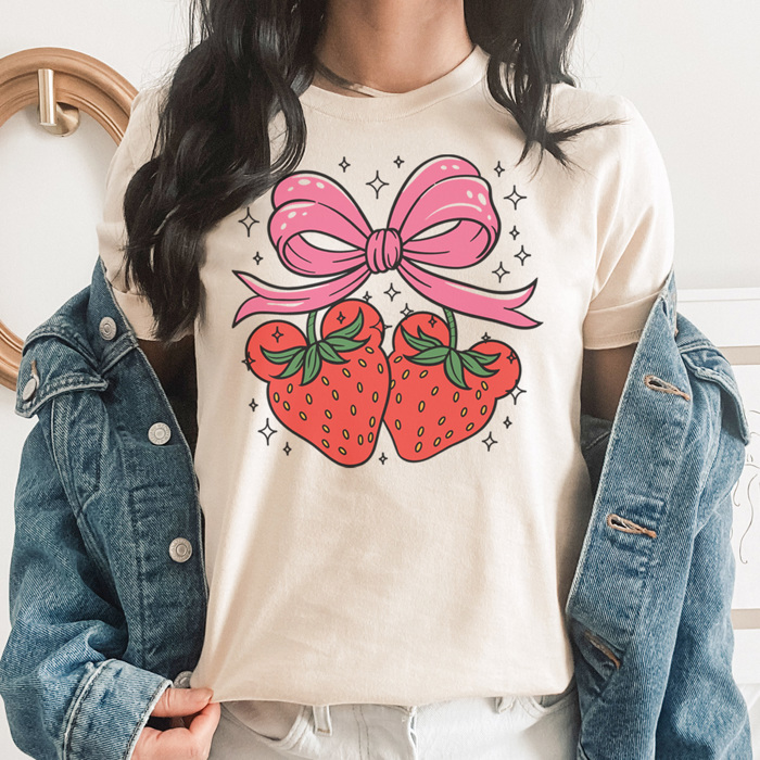 Strawberry Mouse Graphic Tee, Theme Park Shirt, Boy Mouse Shirt, Family Vacation Tee