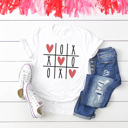  XOXO Tic Tac Toe Graphic Sweatshirt, Valentine Graphic Sweatshirt, XOXO Shirt, Cute Valentine's Day Sweatshirt, Glitter Heart Sweatshirt