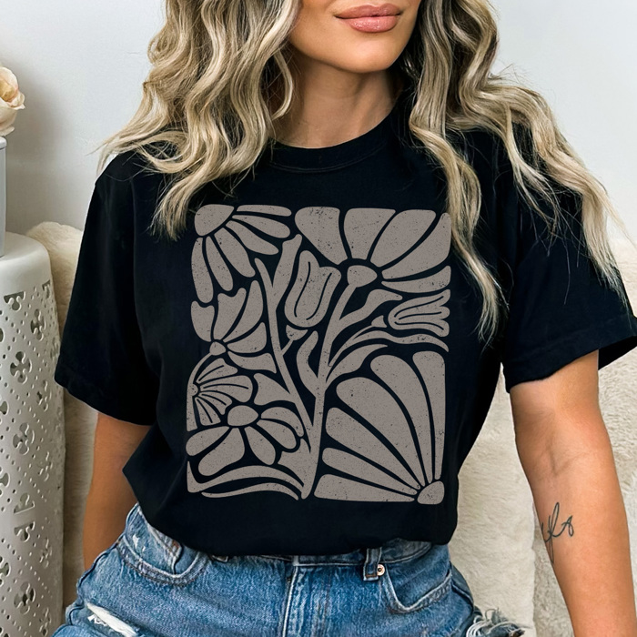 Boho Vintage Flower Graphic Tee, Cute Flower Shirt, Summer Tee, Boho Shirt
