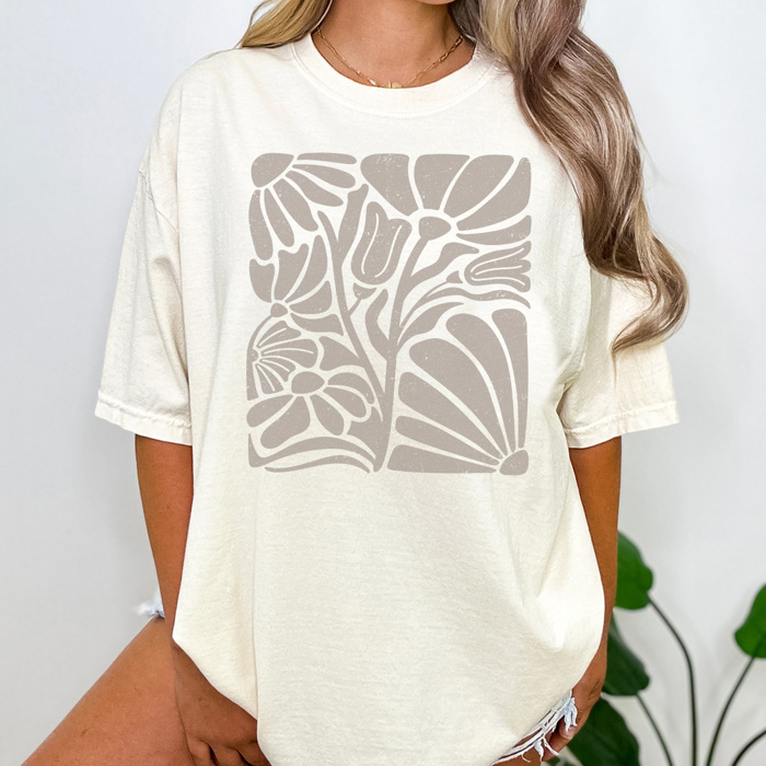 Boho Vintage Flower Graphic Tee, Cute Flower Shirt, Summer Tee, Boho Shirt