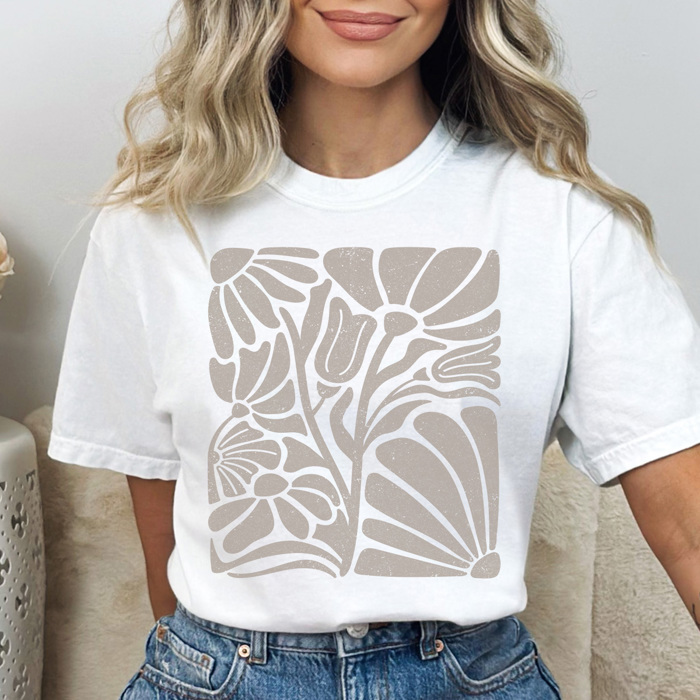 Boho Vintage Flower Graphic Tee, Cute Flower Shirt, Summer Tee, Boho Shirt