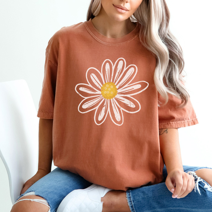 Daisy Flower Graphic Tee, Flower Shirt, Boho Tee, Cute Summer Shirt