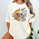  Halloween Pumpkin Skull Graphic Tee, Cute Halloween Tee, Vintage Halloween, Trendy Shirt