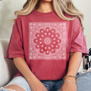 Medium Crimson Bandana Print Graphic Tee, Trendy Shirt, Every Day Tee, Cute Graphic Tee