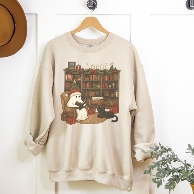 Christmas Reading Ghost Graphic Sweatshirt, Cozy Christmas Sweatshirt, Book Lover Sweatshirt, Christmas Reading Sweatshirt