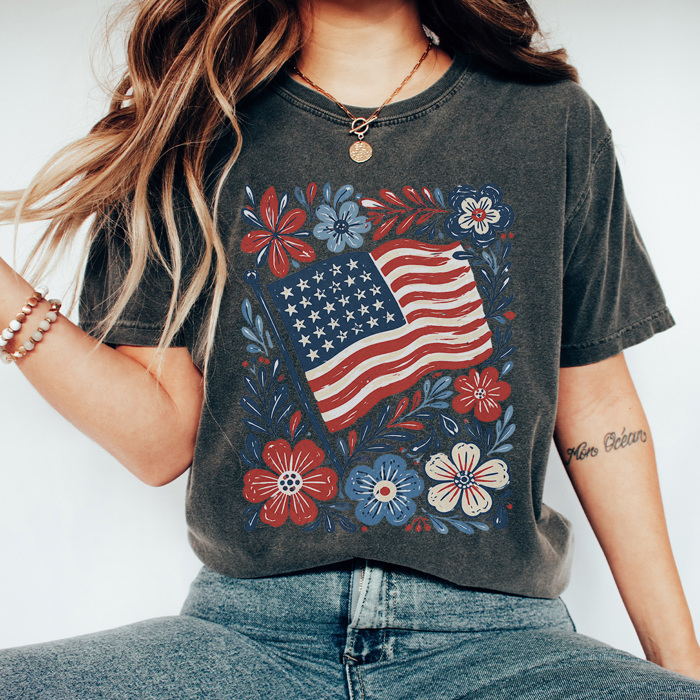 USA Floral Flag Graphic Tee, American Shirt, 250 Years, Patriotic Tee, Fourth of July Shirt, America, Comfort Colors