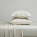Queen Ivory Kathy Ireland 300 Thread Count 100% Bamboo Sheet Set