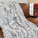  Kathy ireland Holiday Print Plush Flannel Throw Blanket