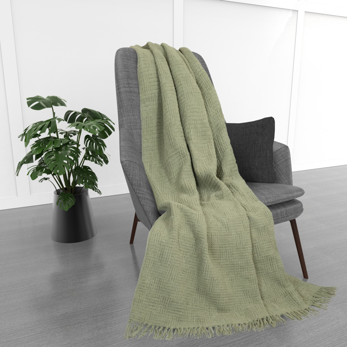Kathy Ireland Oversized Chenille Polyester Fringed Basket Throw 50? X 70?