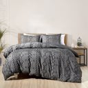 Full/Double Grey Bibb Home 2000 Count Tufted Duvet Cover (3-Piece)
