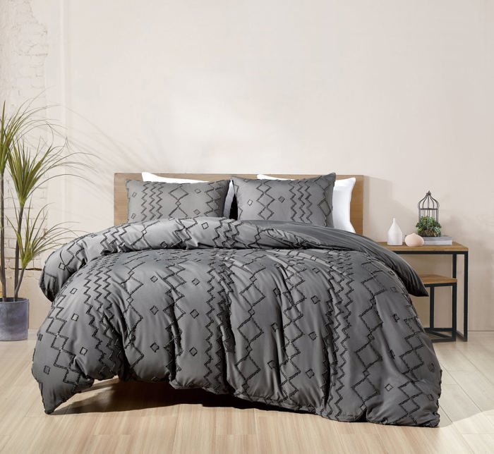 Bibb Home 2000 Count Tufted Duvet Cover (3-Piece)