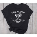 Small BLACK/WHITE GRAPHIC T-SHIRT SAVE WATER DRINK MARGS PRINT