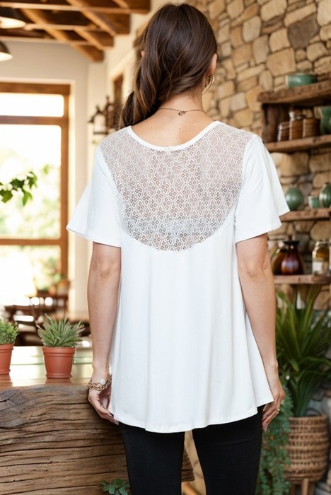 SOLID SHORT SLEEVE TOP WITH BACK LACE CONTRAST
