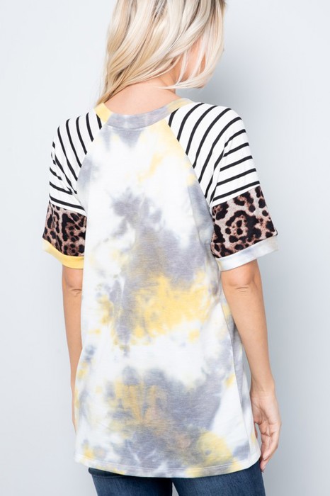 TIE DYE COLOR BLOCK SHORT SLEEVE TOP