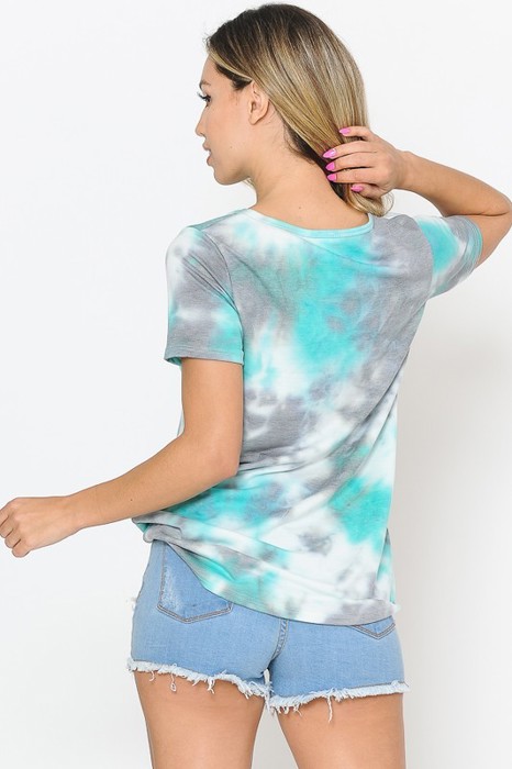TIE DYE NECK CRISS CROSS SHORT SLEEVE TOP