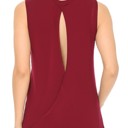 XL BURGUNDY SLEEVELESS TOP WITH BACK KEYHOLE