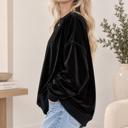 L-XL BLACK OVERSIZED PLUSH SWEATSHIRT