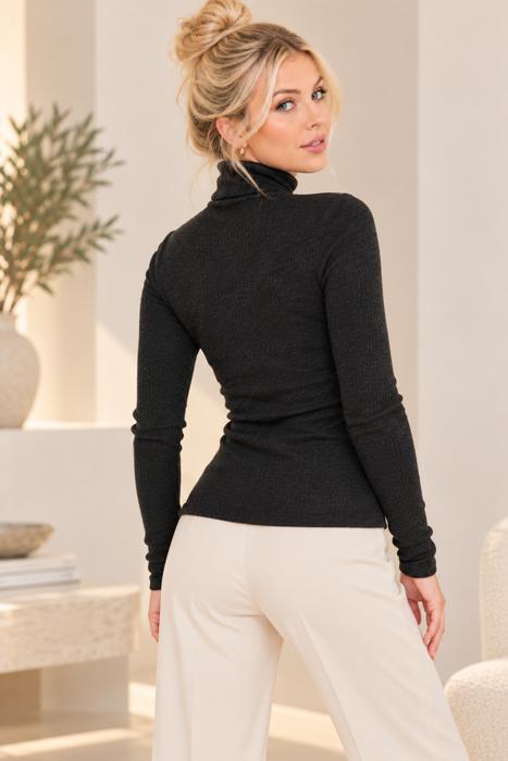 KNIT TURTLE NECK TOP