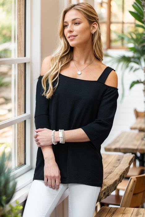 OFF-SHOULDER 3/4 SLEEVE TUNIC WITH LARGE STRAPS