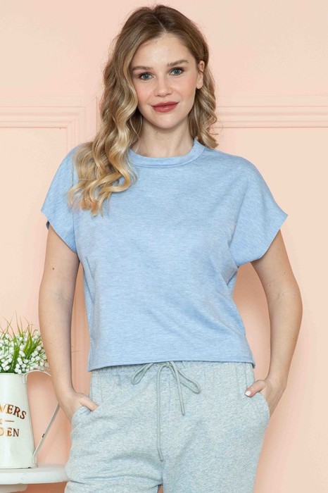 SOLID CROP TOP